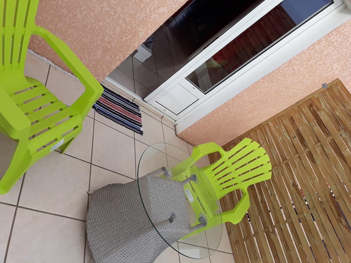Chez Chouchou Bed and Breakfast Riviere Saint-Louis Buitenkant foto